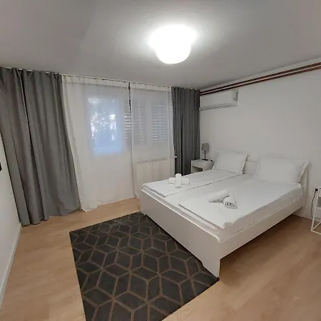 בית הארחה Vrnjci House Vrnjačka Banja